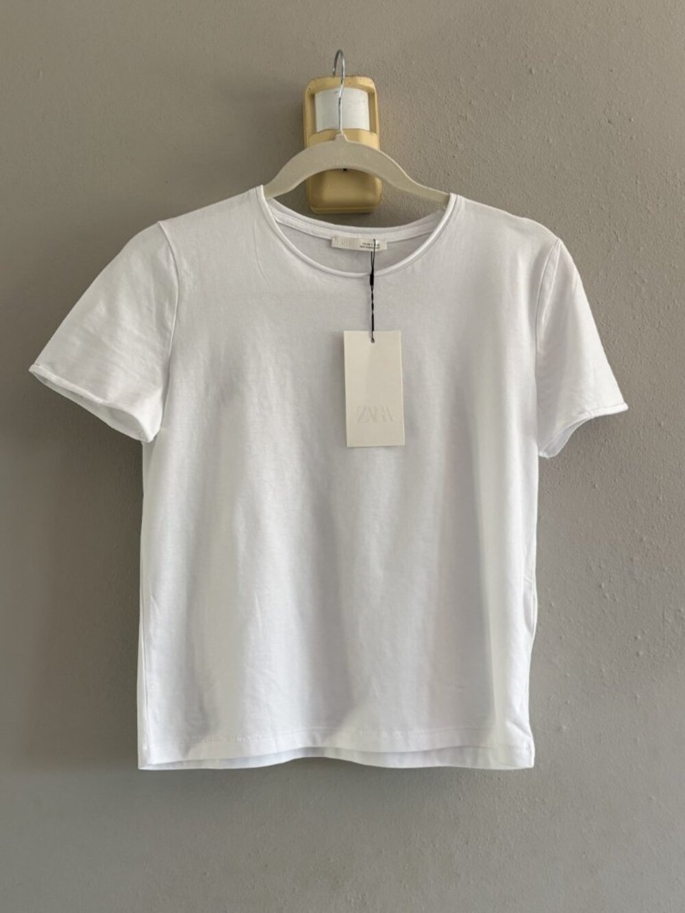 Zara Essential 100% Cotton White Tee